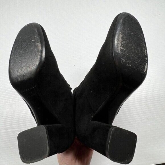 Burberry Women's 10 Britannia Buckle Block Suede Black Heel Buckle Booties - Picture 13 of 15